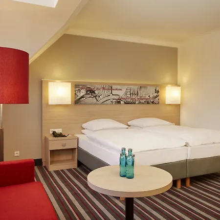 Sunday Hotel Stade Herzog Widukind Otel
