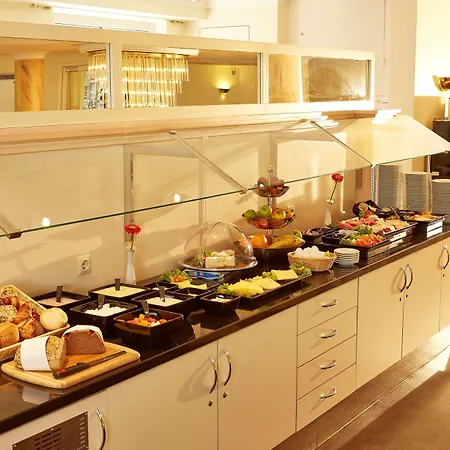 H+ Herzog Widukind Hotel 4*